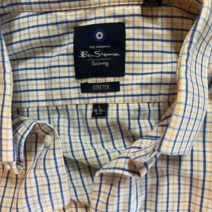 Ben Sherman men’s button down shirt.